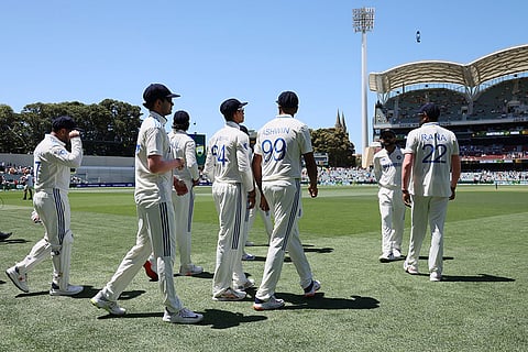 IND Vs AUS 2nd Test Day 2: Indian players walk into the field