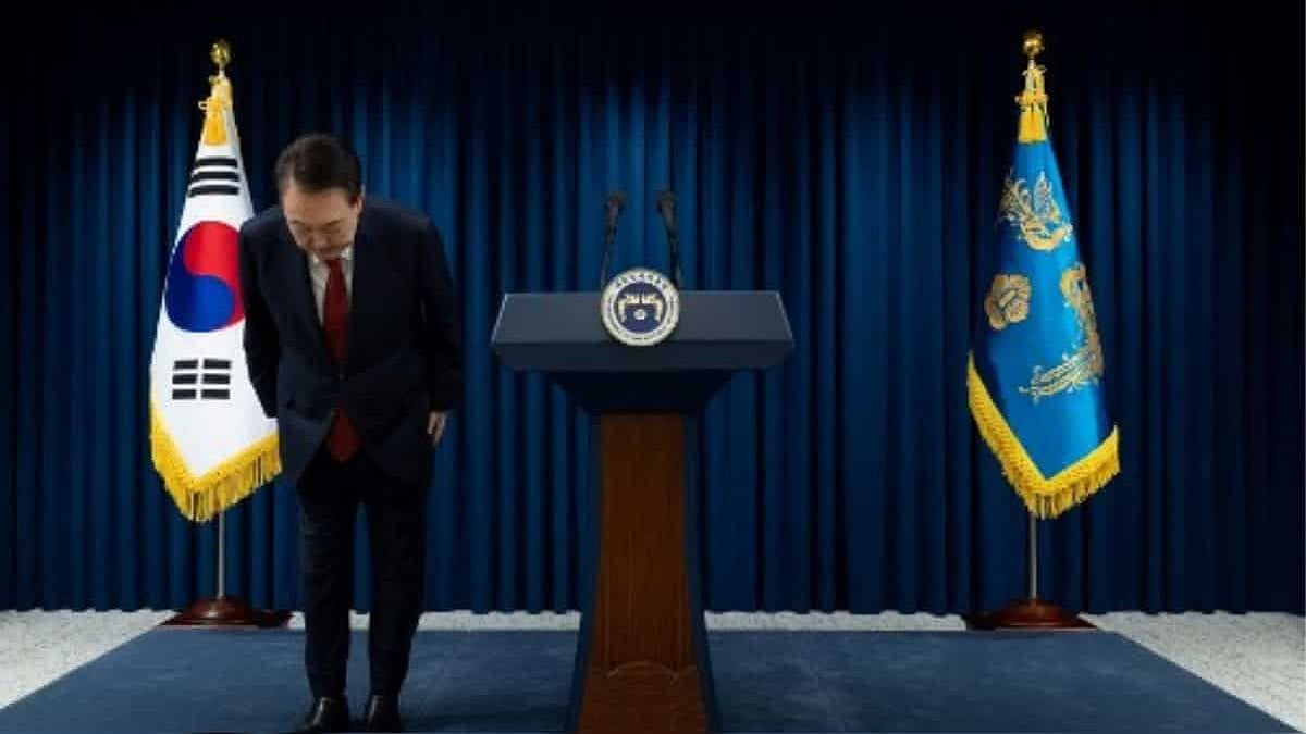 |Photo- AFP : South Korea Crisis: President Yoon Apologises For Martial Law Attempt Amid Impeachment Push