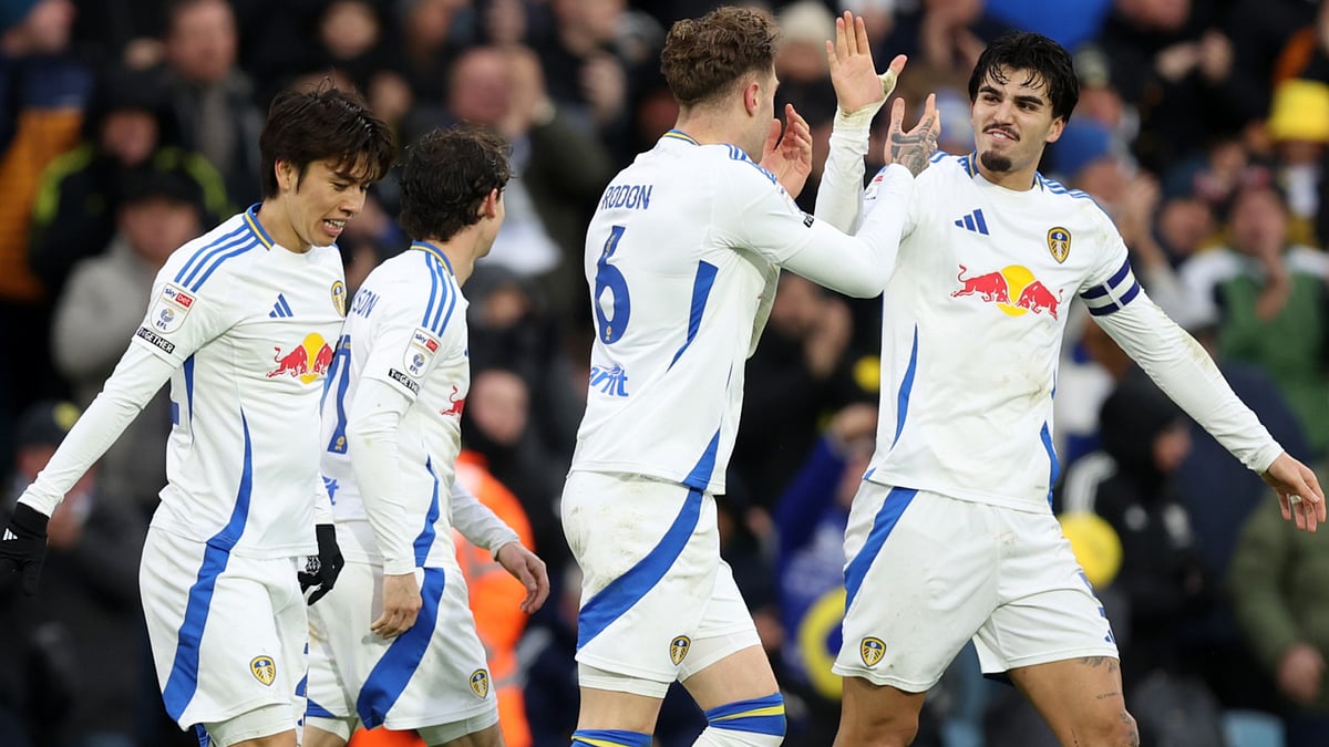 Joe Rodon of Leeds United celebrates.