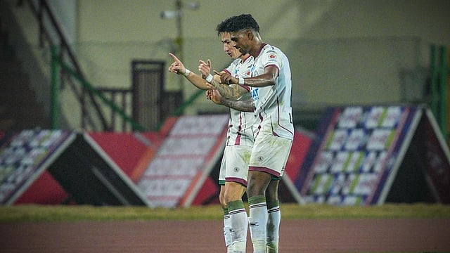 NorthEast United Vs Mohun Bagan, Indian Super League 2024-25 Highlights: Mariners Climb To The Top With 2-0 Victory Over Highlanders