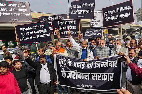 BJP protest against AAP-led Delhi Gov