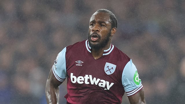 Michail Antonio Undergoes Surgery For Lower Limb Fracture After Car Crash, West Ham Confirm