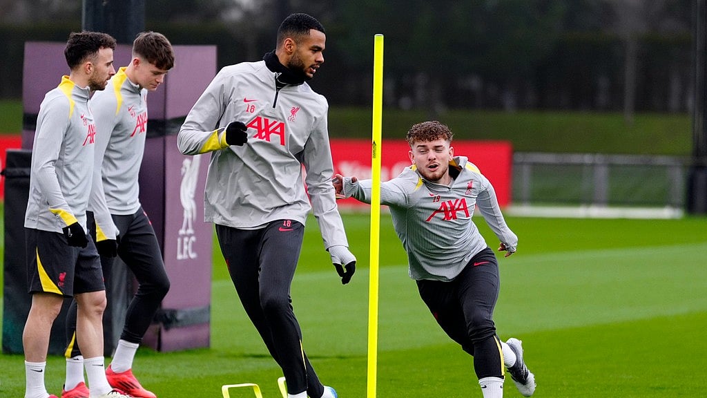 Harvey Elliott Cody Gakpo liverpool vs girona champions league