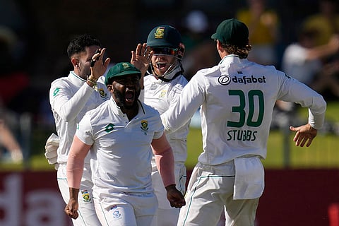 RSA Vs SL, 2nd Test: South Africa's captain Temba Bavuma and his teammates react after the dismissal of Sri Lanka's Kamindu Mendis