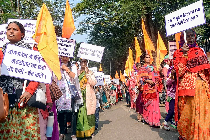 Hindu organisations protest against Bangladesh