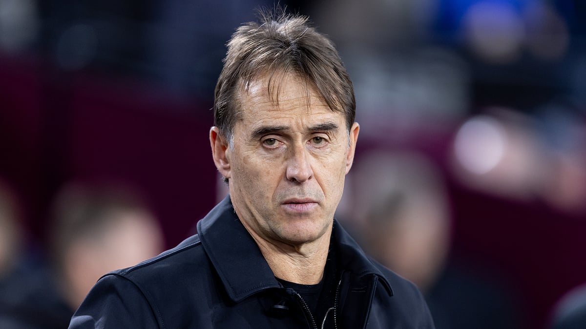 Julen Lopetegui during West Ham's win over Wolves - null