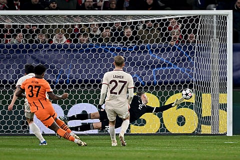 Champions League 2024-25: Shakhtar's Kevin, second from left, scores the opening goal past Bayern's goalkeeper Daniel Peretz