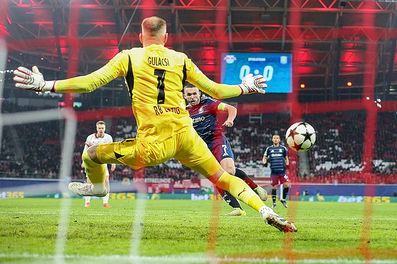 UEFA Champions League soccer RB Leipzig Vs Aston Villa football match pics: John McGinn
