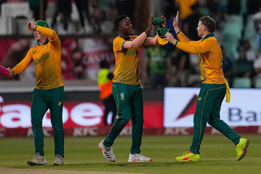 | Photo: AP/Themba Hadebe : South Africa vs Pakistan, 1st T20I