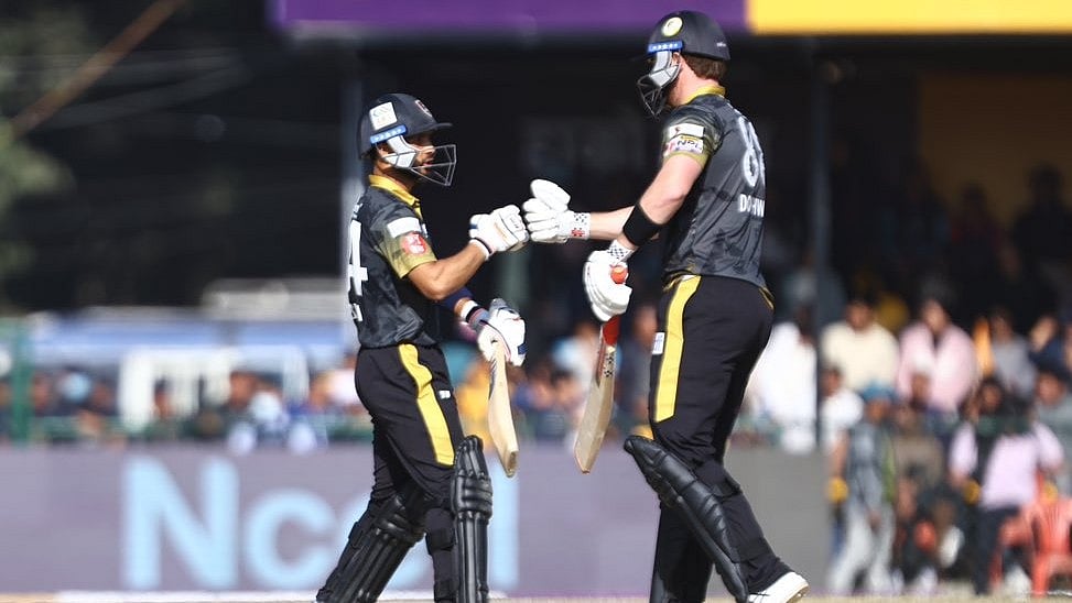 X/Kathmandu Gurkhas : The Kathmandu Gurkhas