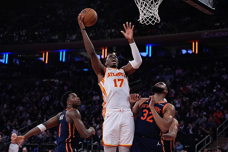 NBA Cup Quarter-Final New York Knicks Vs Atlanta Hawks basketball game pics: Onyeka Okongwu
