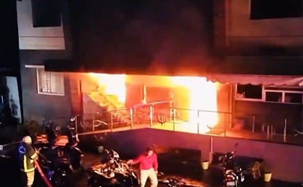 X/@PTI : Fire engulfed a private hospital in Tamil Nadu's Dindigul on Thursday.