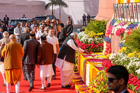 Tribute to Parliament attack martyrs