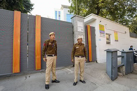 Delhi schools receive bomb threat mail