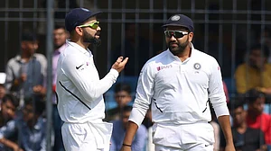 File : India vs Australia: Virat Kohli Gets Paternity Leave; Rohit Sharma Included For Tests