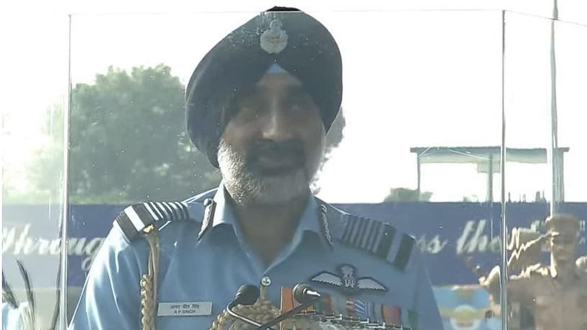 | Screengrab- IAF X Handle : Oath to Constitution is a Lifelong Commitment: Air Chief Marshal AP Singh at IAF Graduation Parade