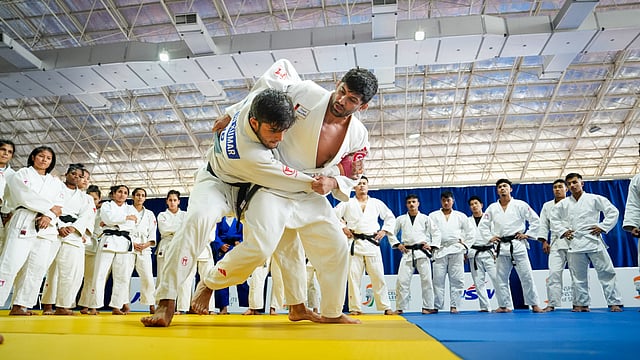 Lasha Shavdatuashvili: A Serial Judoka Winner Who Thinks Like Socrates
