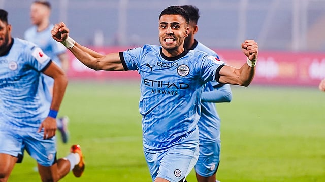 Mohammedan Sporting SC 0-1 Mumbai City FC Highlights, ISL 2024-25: Vikram Partap Singh's Goal Hands The Islanders Victory Over The Black Panthers