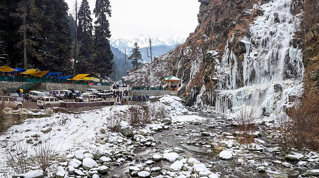 Cold Wave In India: Odisha's Mayurbhanj Records 1°C; North India Continues To Shiver; Warning For Fishermen In TN