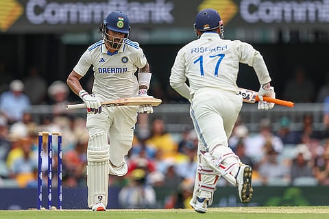 India Vs Australia, 3rd Test Day 3: India's KL Rahul, left, and Rishabh Pant run between the wickets