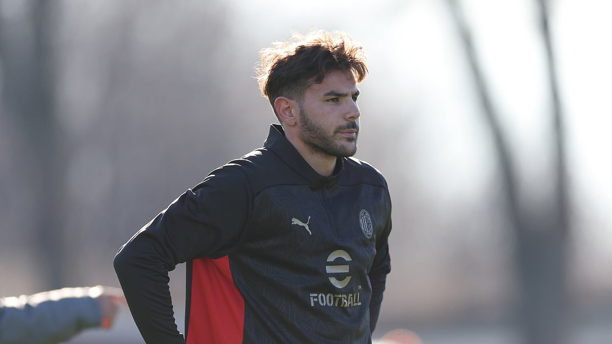 Theo Hernandez wants to stay at Milan