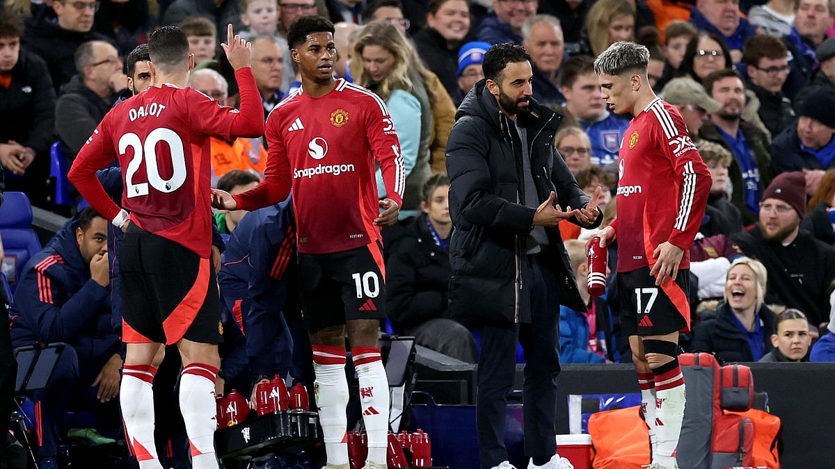 Neville backed Amorim's (second right) decision to drop Rashford (second left) and Garnacho (right)