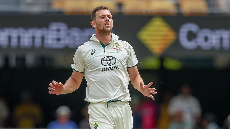 Josh Hazlewood third Test India vs Australia at the Gabba