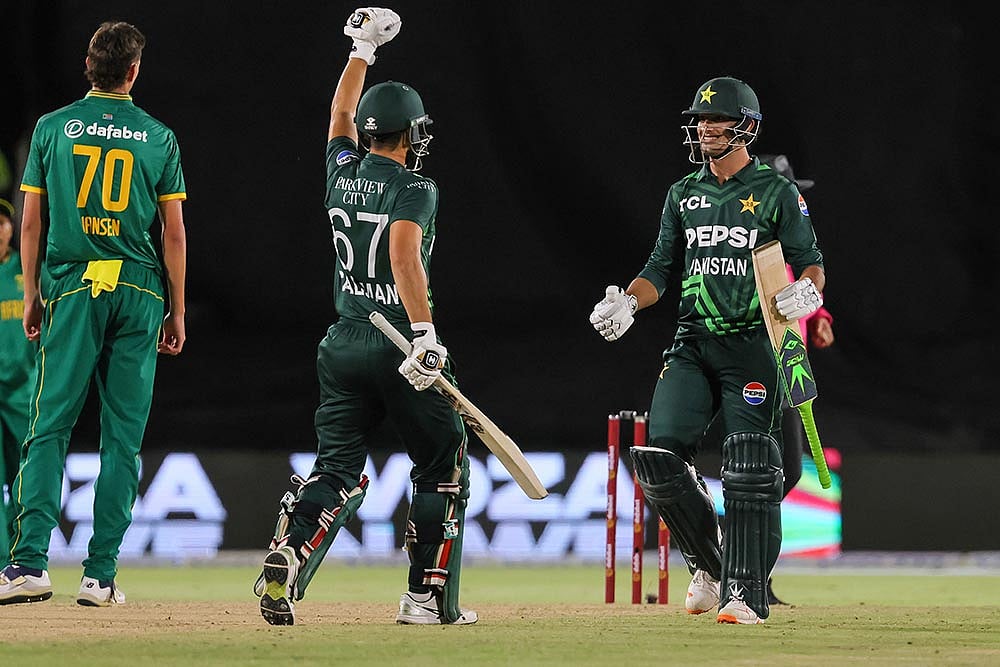 | Photo: AP/Halden Krog : South Africa vs Pakistan, 1st ODI