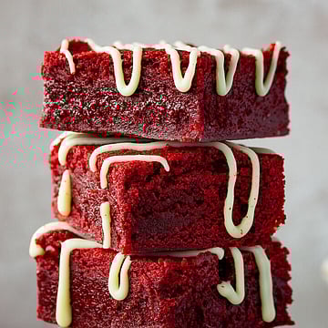 Delicious New Year's Dessert Recipes To Welcome 2025