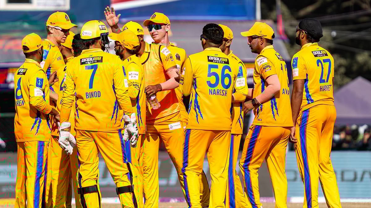 X/Sudurpaschim Royals : Sudurpaschim Royals in action at the Nepal Premier League.