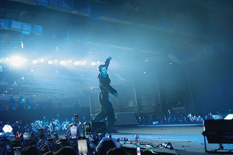 Pervasive Presence: K-pop performance at K-Town Festival, Mumbai, on 14 December - | Photo: Dinesh Parab