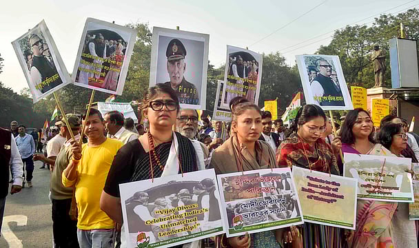 Bangladesh: 1 Arrested After Miscreants Attacked 3 Hindu Temples, Vandalised 8 Idols, Says Report