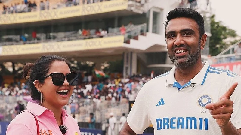 ravi ashwin and wife file photo