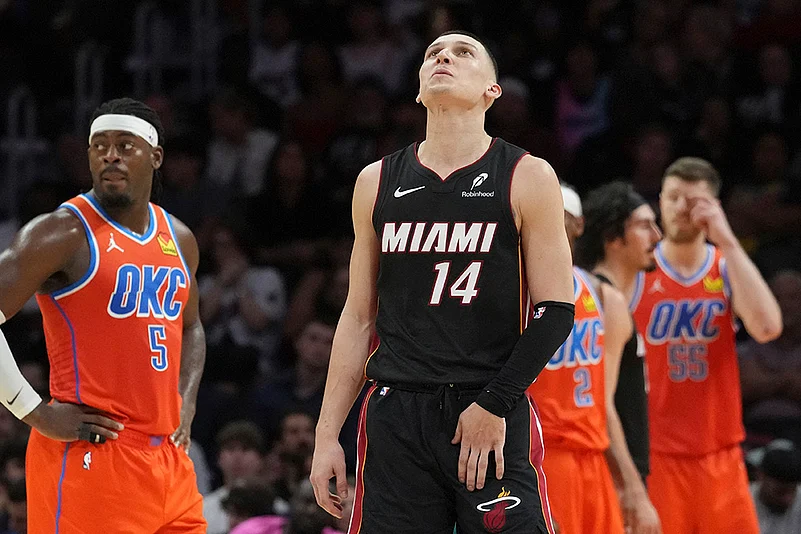 NBA Basketball Oklahoma City Thunder vs Miami Heat match pics: