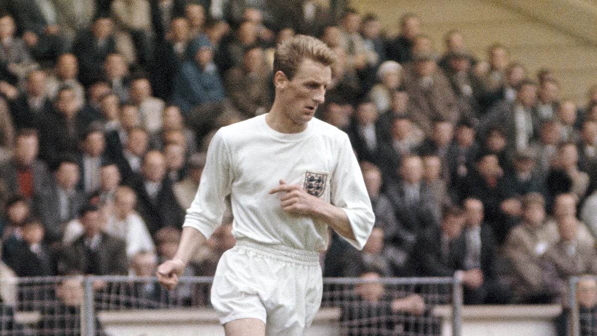 Photo: X | England Football : George Eastham.