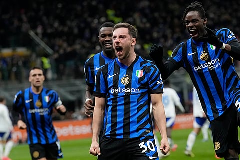 Serie A 2024-25: Inter Milan's Carlos Augusto, center, celebrates after scoring a goal