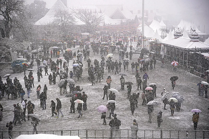 North India winter weather: Snowfall in Shimla