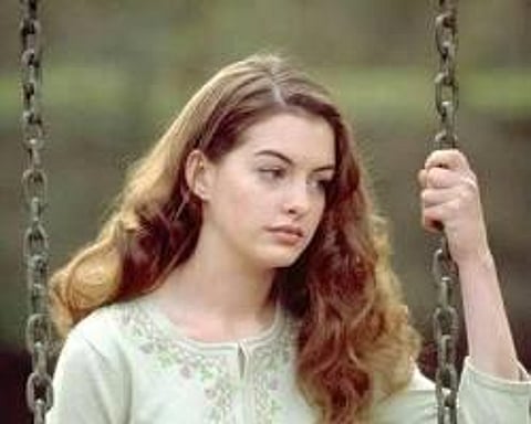 Anne Hathaway in The Other Woman