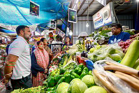 Rahul Gandhi visits vegetable market in New Delhi