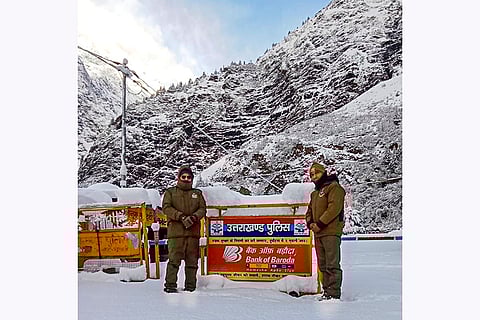 Weather: Fresh snowfall in Chamoli