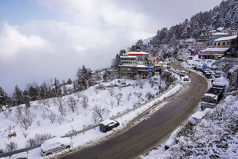 North India winter weather: Fresh snowfall in Shimla