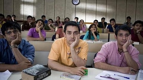 Amir Khan in 3 Idiots