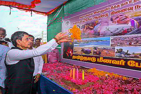 Tribute to 2004 Indian Ocean tsunami victims