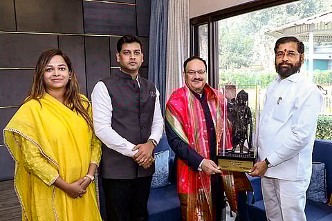 Eknath Shinde met JP Nadda