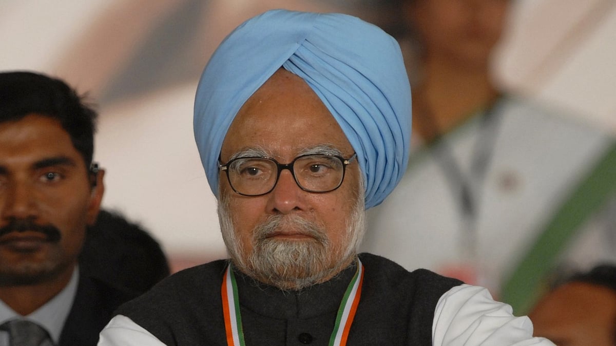 Outlook : File photo of former India prime minister Manmohan Singh.