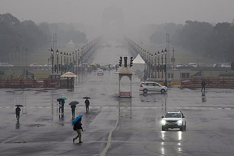 Weather: Rain in Delhi