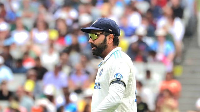 Indian Men's, Women's Cricket Teams Wear Black Armbands In Memory Of Manmohan Singh