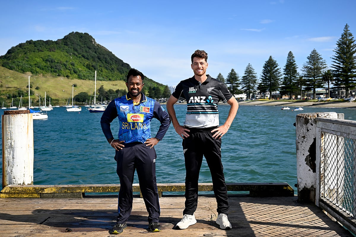 X | Blackcaps  : Captains of New Zealand and Sri Lanka, Mitchell Santne (first from right) and Charith Asalanka. 