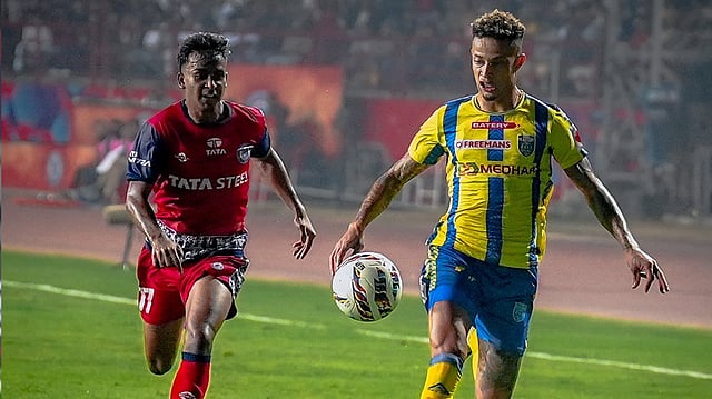ISL 2024-25: Pratik Chaudhari's Controversial Goal Hands Victory For JFC Over KBFC