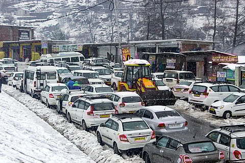 Weather: Traffic jam after snowfall